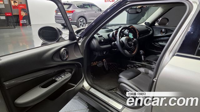 MINI Cooper SD Clubman Standard 2nd 2018 — фото 10