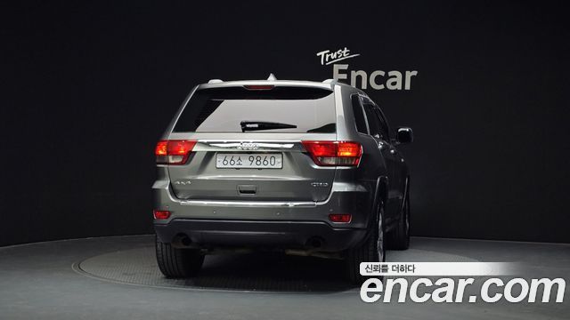 Jeep Grand Cherokee 3.0 Diesel Laredo WK2 2011 — фото 4