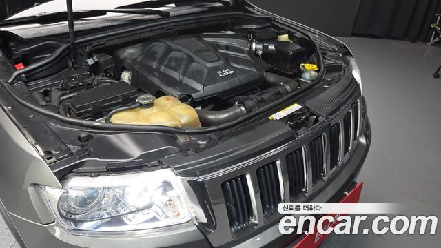 Jeep Grand Cherokee 3.0 Diesel Laredo WK2 2011 — фото 6