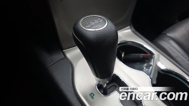 Jeep Grand Cherokee 3.0 Diesel Laredo WK2 2011 — фото 9