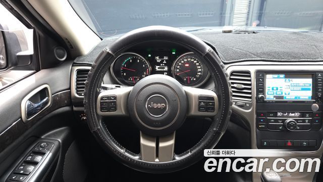 Jeep Grand Cherokee 3.0 Diesel Laredo WK2 2011 — фото 13