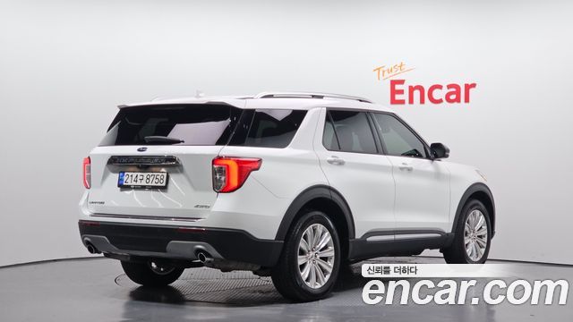 Ford Explorer (VI) 2.3 LimIted 4WD 2023 — фото 2