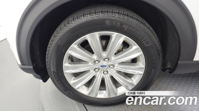 Ford Explorer (VI) 2.3 LimIted 4WD 2023 — фото 5
