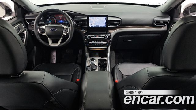 Ford Explorer (VI) 2.3 LimIted 4WD 2023 — фото 7