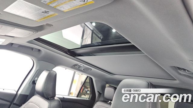 Ford Explorer (VI) 2.3 LimIted 4WD 2023 — фото 18