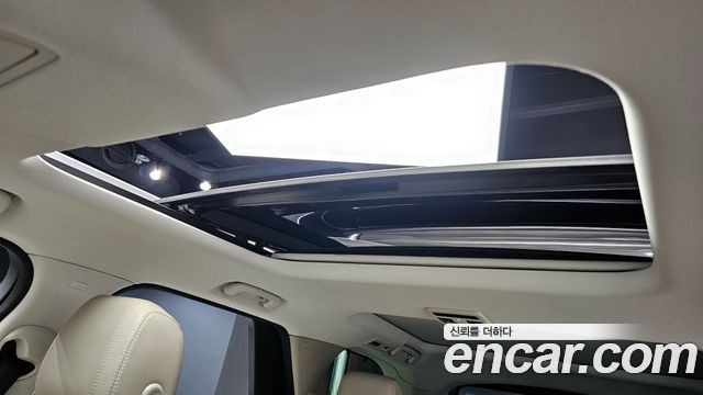 Land Rover Discovery 5 3.0 TD6 HSE 2017 — фото 20