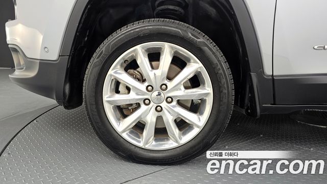 Jeep Cherokee (KL) 2.0 Diesel LIMITED 4WD 2015 — фото 5