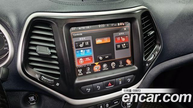 Jeep Cherokee (KL) 2.0 Diesel LIMITED 4WD 2015 — фото 15