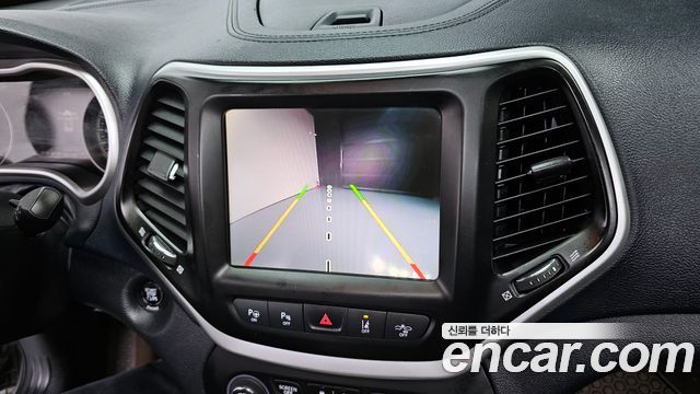 Jeep Cherokee (KL) 2.0 Diesel LIMITED 4WD 2015 — фото 16