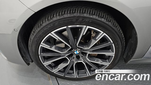 BMW 7 Series (G11) 740d xDrive M Sport 2020 — фото 5