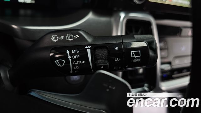 Kia Sorento (IV) Gasoline 2.5T 2WD Gravity 2021 — фото 17