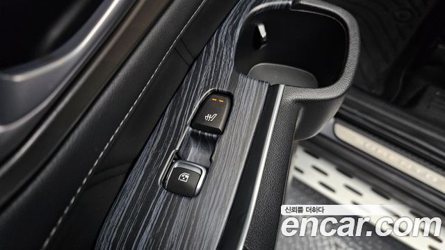 Kia Sorento (IV) Gasoline 2.5T 2WD Gravity 2021 — фото 18