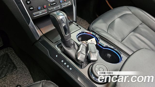Ford Explorer 2.3 Limited 4WD 5th 2016 — фото 9