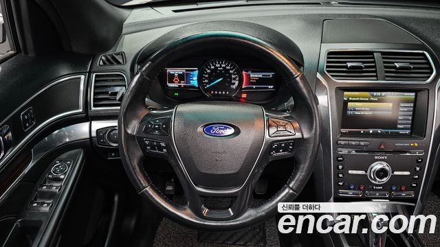 Ford Explorer 2.3 Limited 4WD 5th 2016 — фото 13
