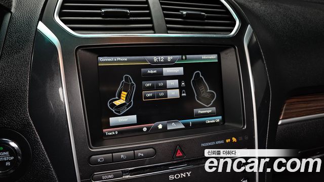 Ford Explorer 2.3 Limited 4WD 5th 2016 — фото 16