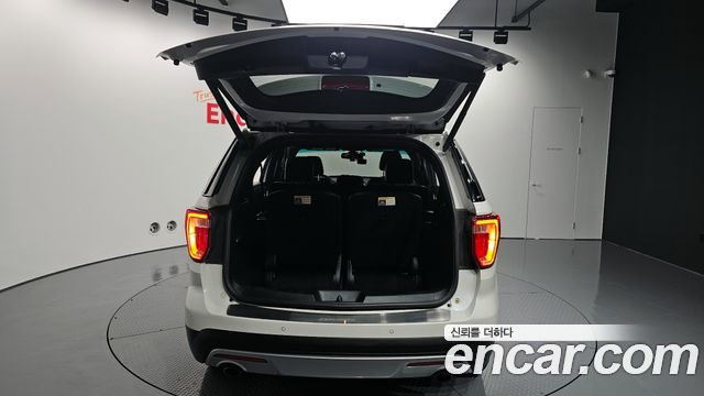 Ford Explorer 2.3 Limited 4WD 5th 2016 — фото 20