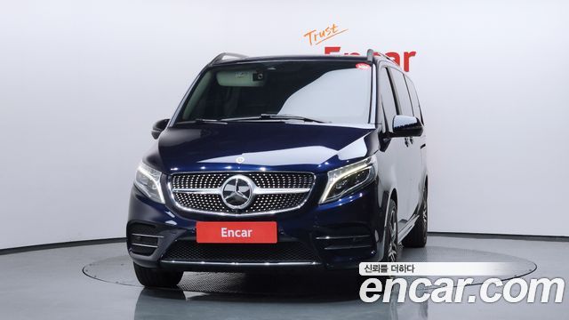 Mercedes-Benz V-Class V300 CDI W447 2022 — фото 3