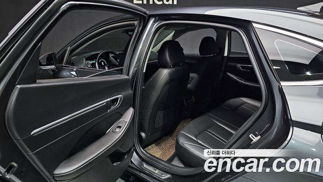 Hyundai Sonata (DN8) 1.6 Turbo Premium Plus 2023 — фото 12