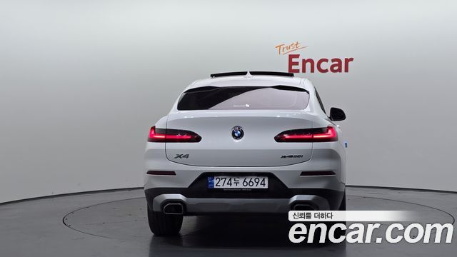 BMW X4 (G02) xDrive20i xLine 2023 — фото 4