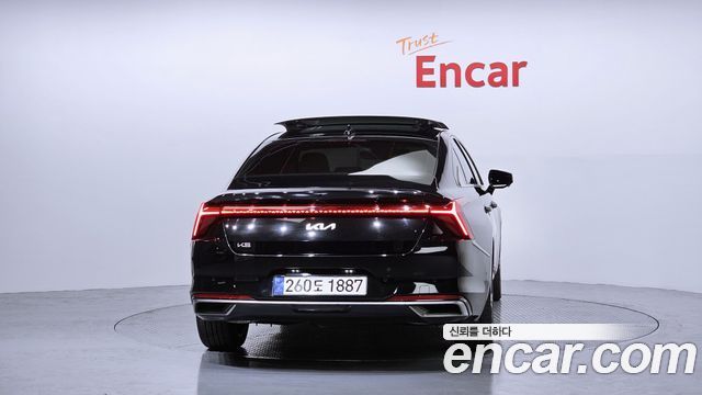Kia K8 2.5 Gasoline 2WD Noblesse 2023 — фото 4