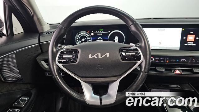 Kia K8 2.5 Gasoline 2WD Noblesse 2023 — фото 13