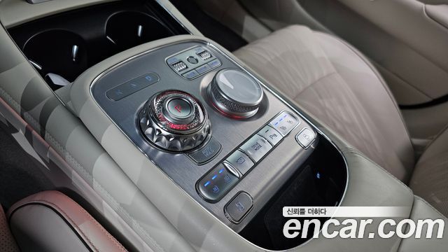 Genesis G90 (RS4) Gasoline 3.5 Turbo AWD 2022 — фото 9