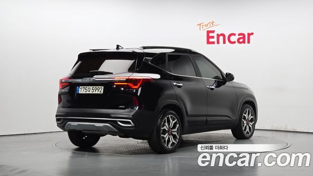 Kia Seltos Gasoline 1.6 Turbo 4WD Signature 2022 — фото 2