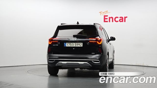 Kia Seltos Gasoline 1.6 Turbo 4WD Signature 2022 — фото 4