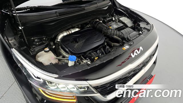 Kia Seltos Gasoline 1.6 Turbo 4WD Signature 2022 — фото 6