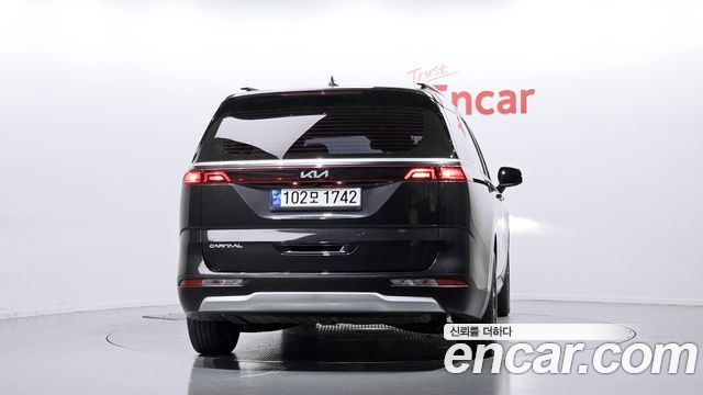 Kia Carnival (IV) Diesel 9-Seater Prestige 2023 — фото 4