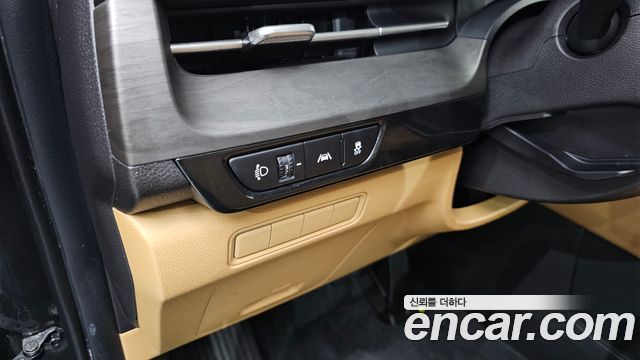 Kia Carnival (IV) Diesel 9-Seater Prestige 2023 — фото 16