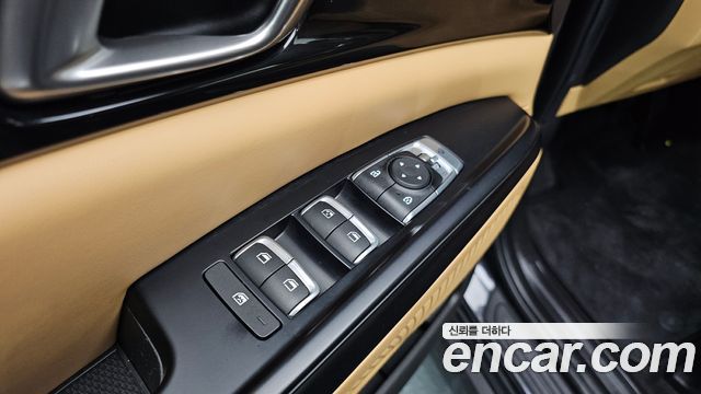 Kia Carnival (IV) Diesel 9-Seater Prestige 2023 — фото 17