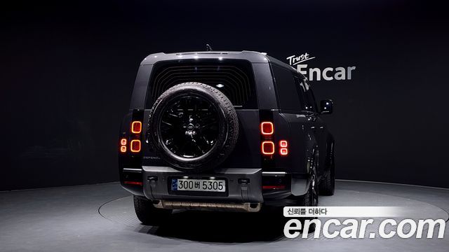 Land Rover Defender (L663) 130 P400 Outbound 2024 — фото 4