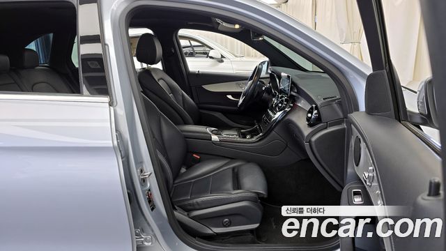 Mercedes-Benz GLC-Class (X253) GLC220 d 4MATIC 2022 — фото 15