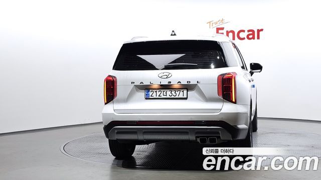 Hyundai Palisade Diesel 2.2 2WD Le Blanc 2024 — фото 4