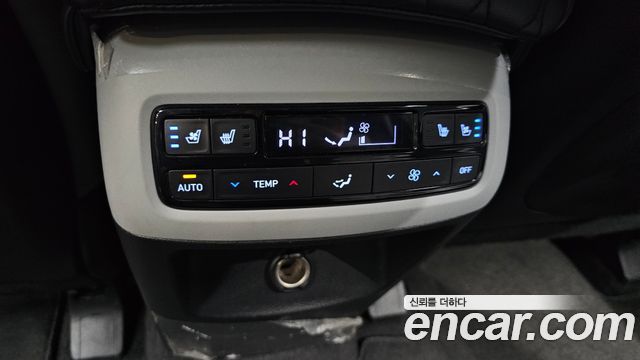 Hyundai Palisade Diesel 2.2 2WD Le Blanc 2024 — фото 22