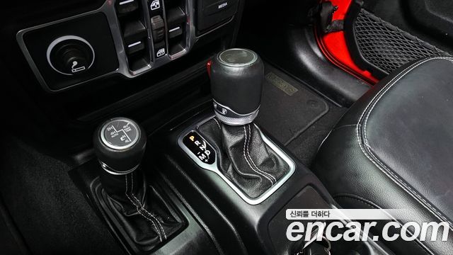Jeep Wrangler (JL) 2.0 Overland Power Top 4Door 2021 — фото 9