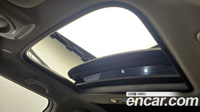 MINI Cooper D 5Door Mid 3rd 2015 — фото 17
