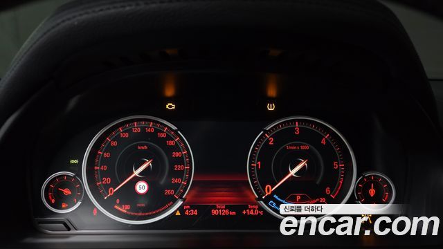 BMW X6 (F16) xDrive 30d 2018 — фото 8