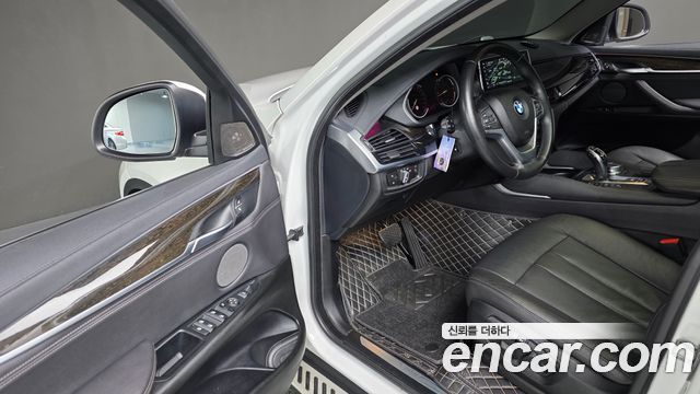 BMW X6 (F16) xDrive 30d 2018 — фото 13