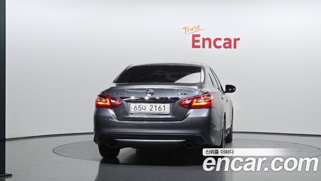 Nissan Altima 2.5 Smart L33 2017 — фото 4