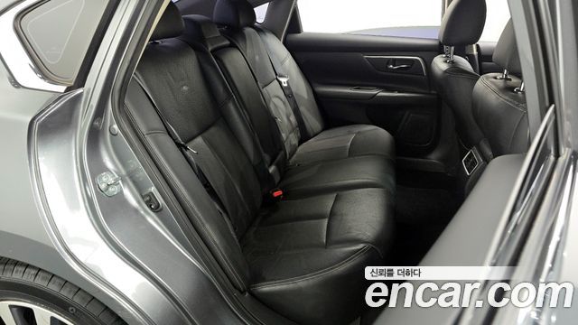Nissan Altima 2.5 Smart L33 2017 — фото 12