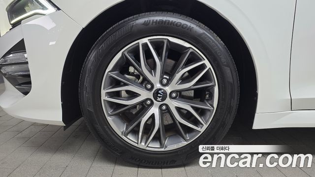 Kia K5 (III) 2.0 Trendy 2021 — фото 5