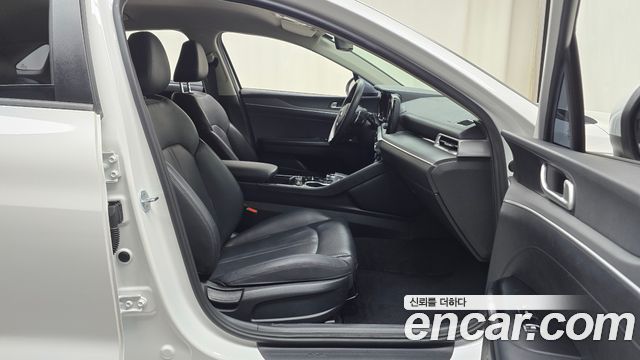 Kia K5 (III) 2.0 Trendy 2021 — фото 10