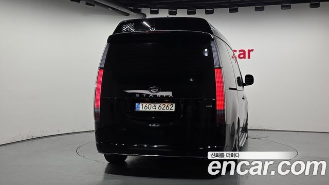 Hyundai Staria 4WD Lounge 9-Seater Limousine 2023 — фото 4