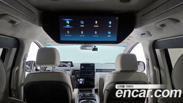 Hyundai Staria 4WD Lounge 9-Seater Limousine 2023 — фото 19