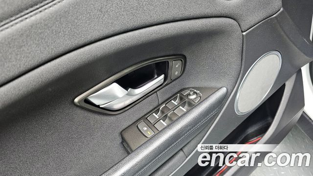 Land Rover Range Rover Evoque 2.0 TD4 SE 2017 — фото 13