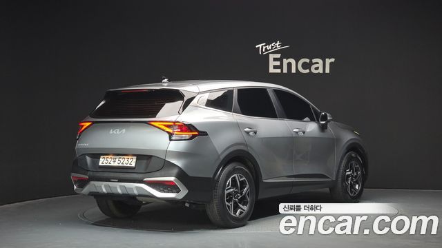 Kia Sportage (V) Diesel 2.0 2WD Trendy 2022 — фото 2