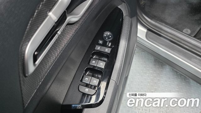 Kia Sportage (V) Diesel 2.0 2WD Trendy 2022 — фото 14