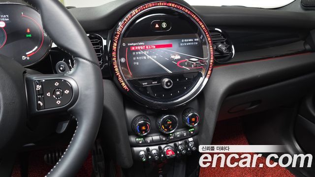 MINI Cooper S JCW 3rd Generation 2023 — фото 21